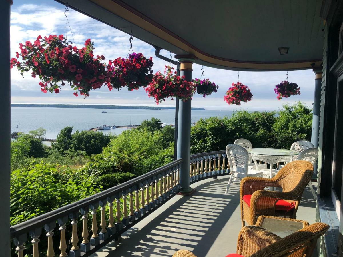 Harbor Hill House Hotel Bayfield Eksteriør billede